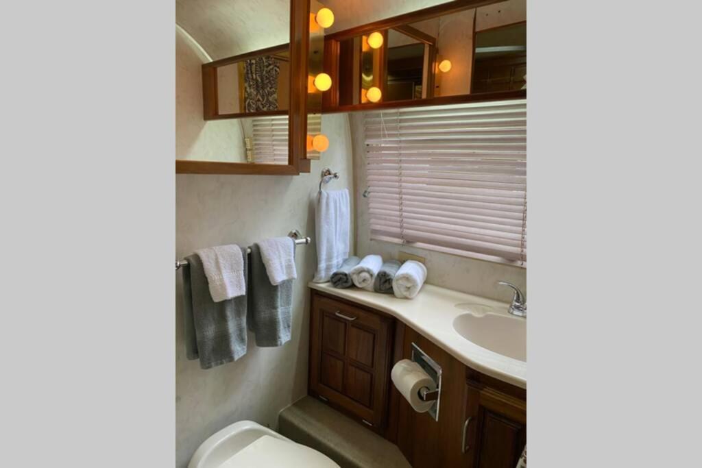 Beautiful Airstream, Beaufort Sc-Enjoy The Journey Екстер'єр фото
